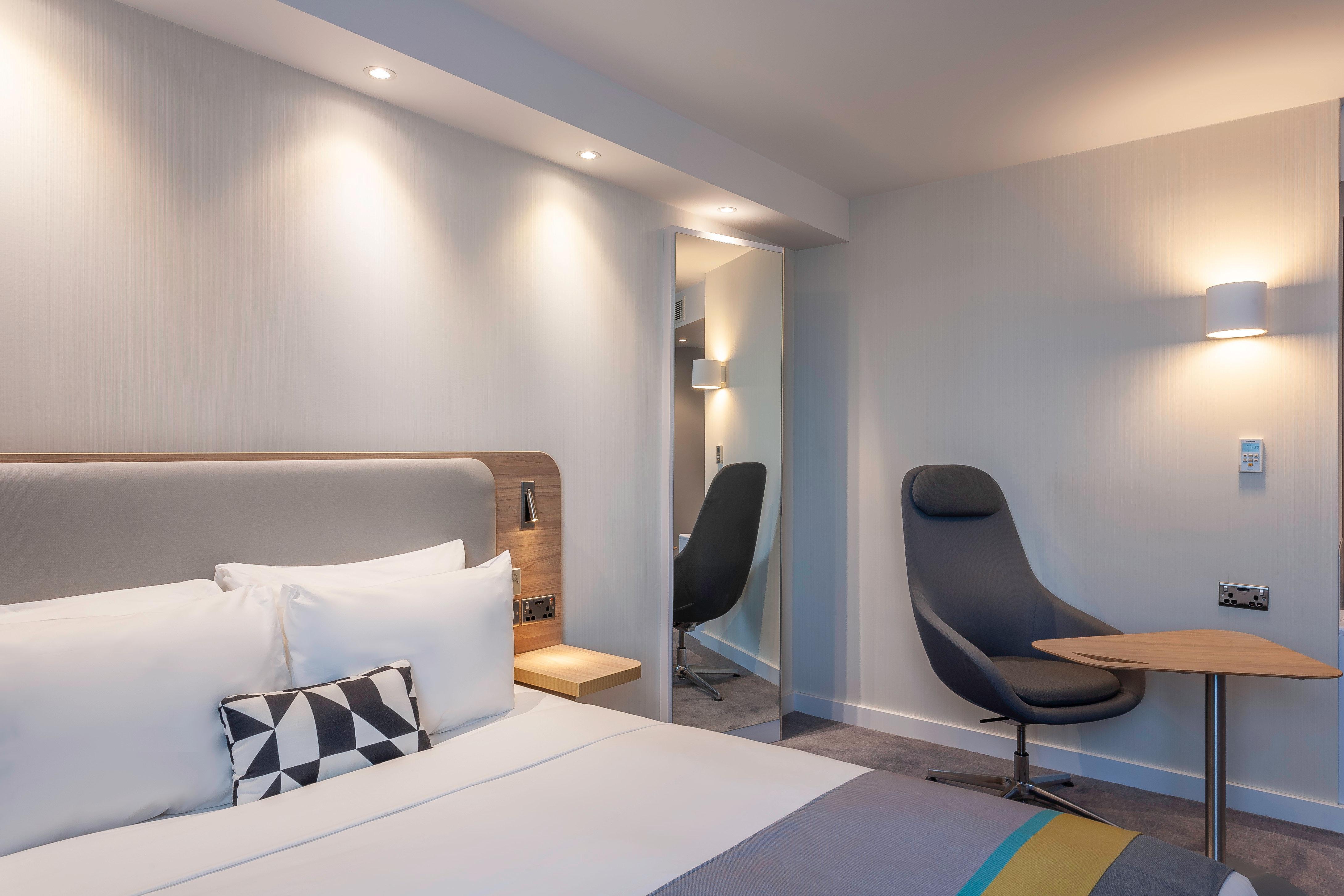 Holiday Inn Express Dublin-Airport By Ihg Santry Eksteriør billede