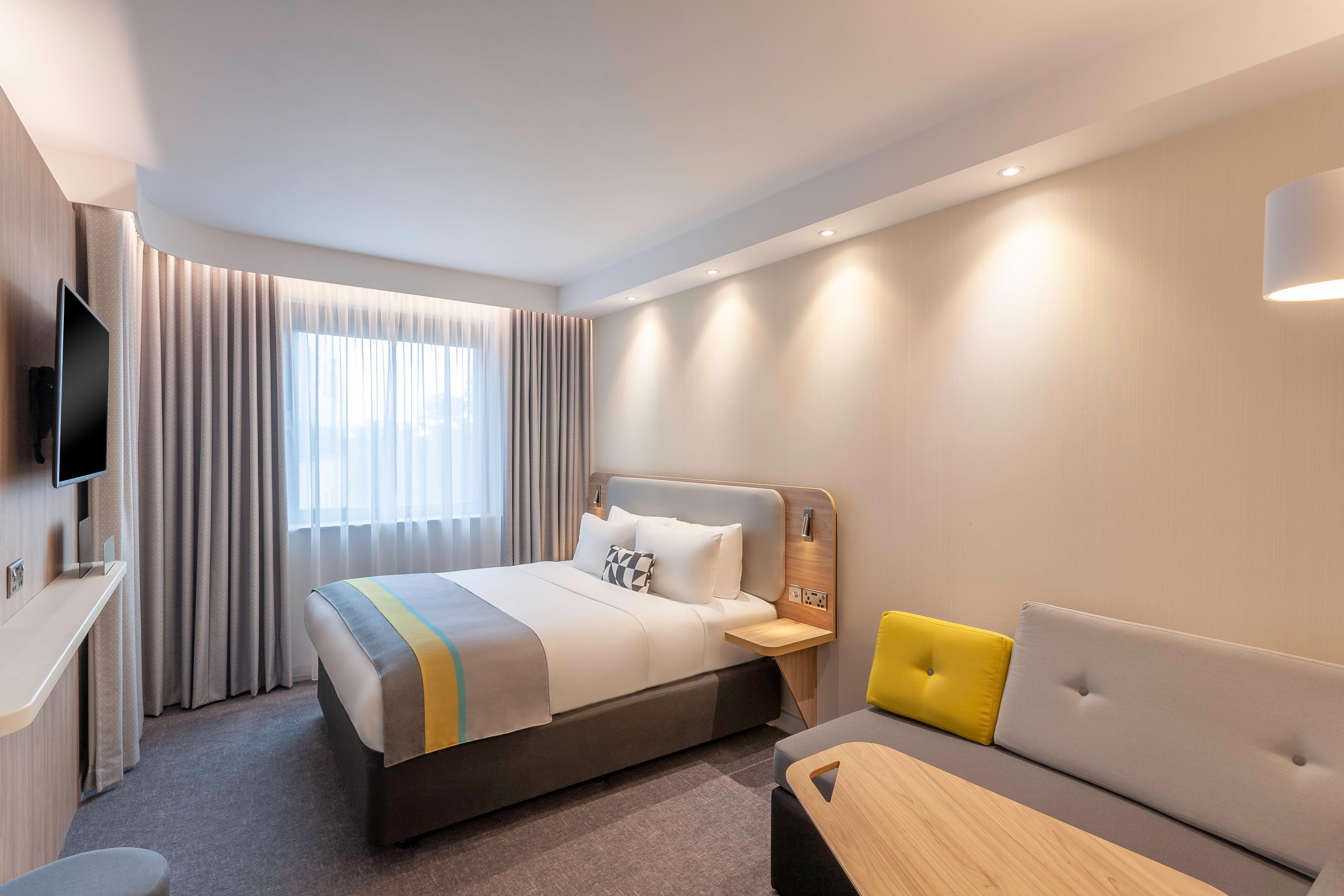 Holiday Inn Express Dublin-Airport By Ihg Santry Eksteriør billede