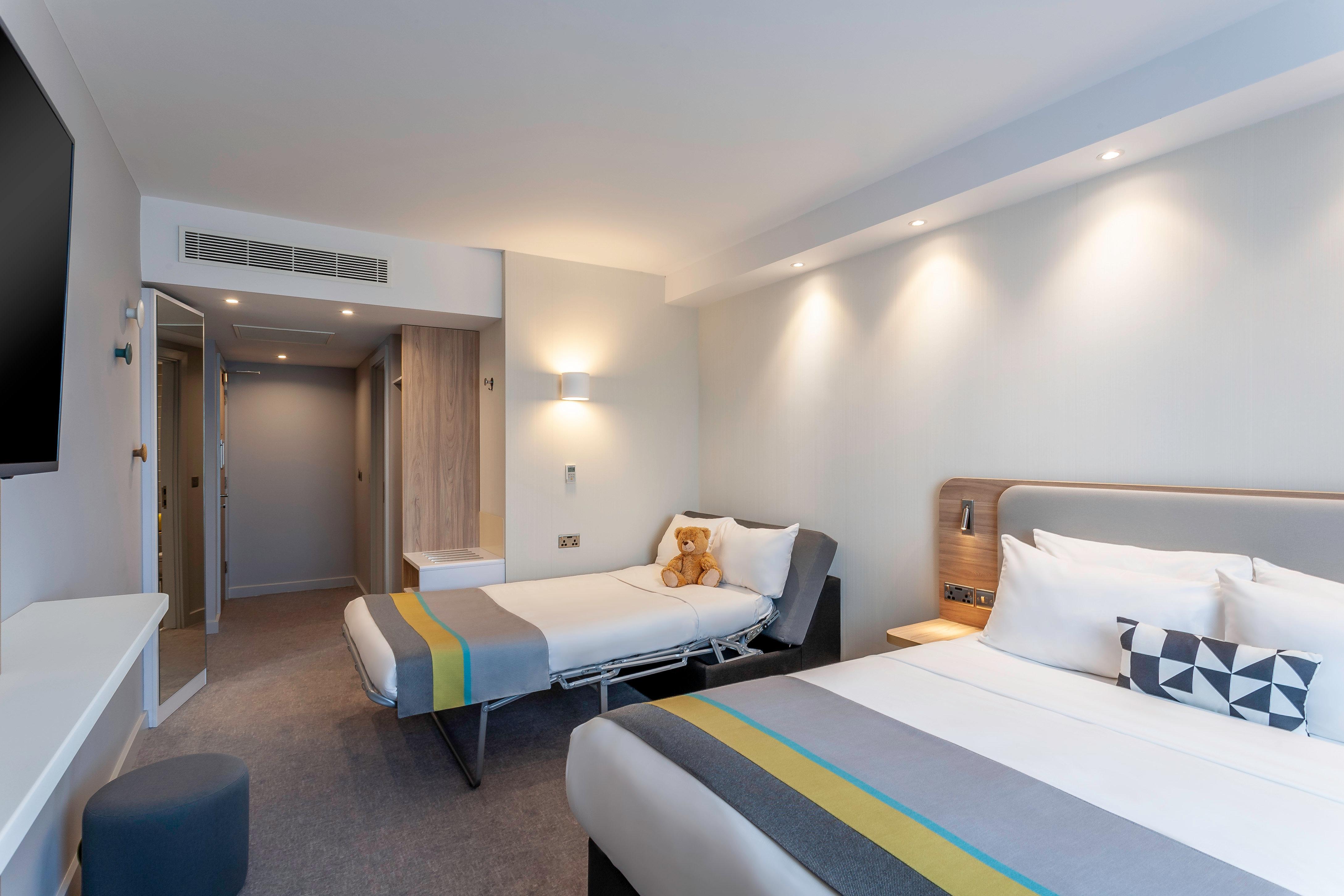 Holiday Inn Express Dublin-Airport By Ihg Santry Eksteriør billede
